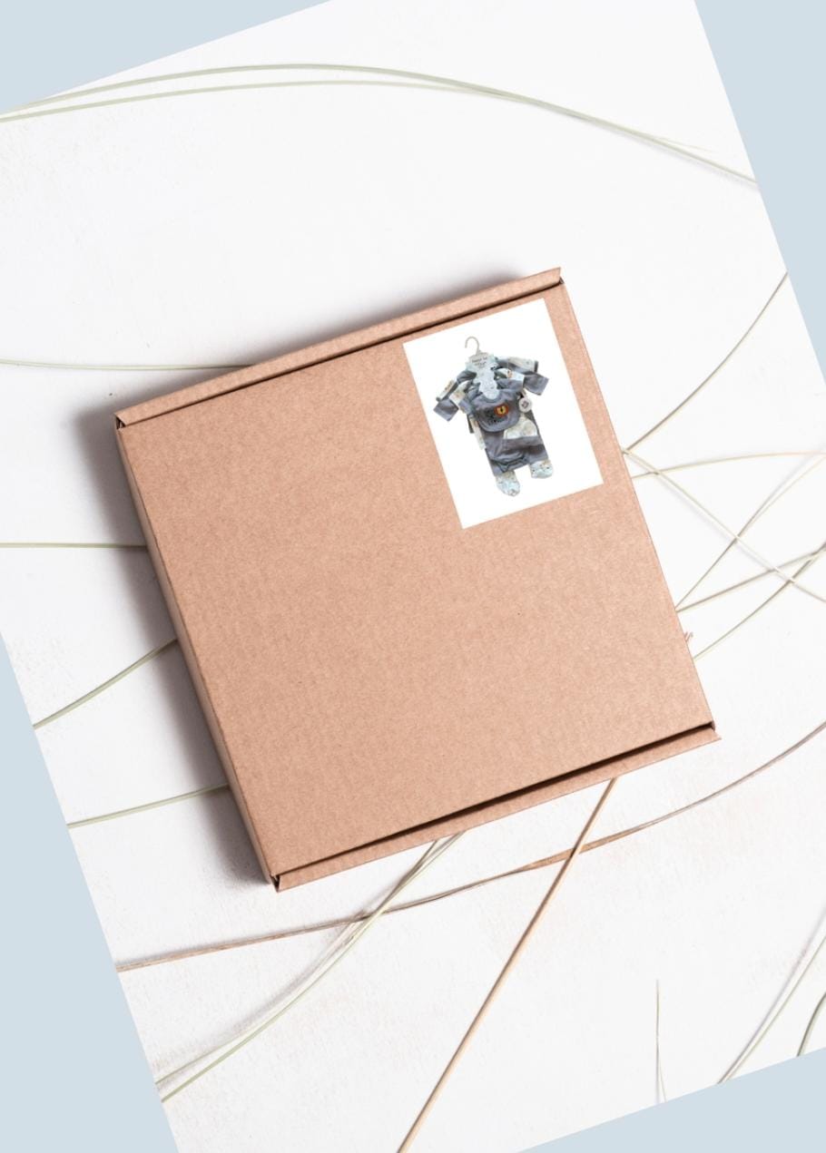 Newborn Essentials Baby Clothing Starter Set 8 Piece Grey Lion